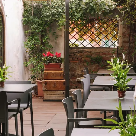 Axel - Adults Only Hotel Veneza