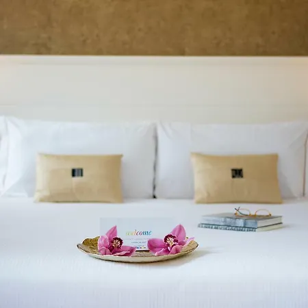 Axel - Adults Only Otel