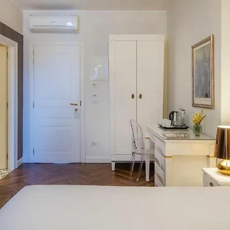 Axel - Adults Only Otel 4*