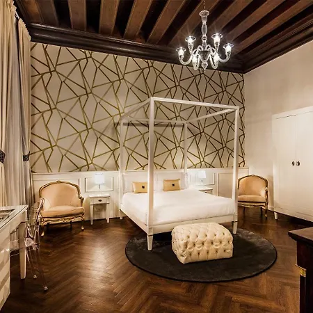 Axel - Adults Only Otel